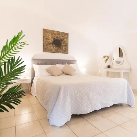 Wish - Centro Storico Apartment